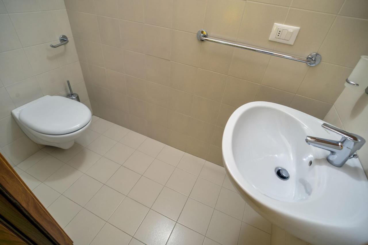 Res.albare/solaria Apt.solandra Mezzana (Trentino Alto Adige)